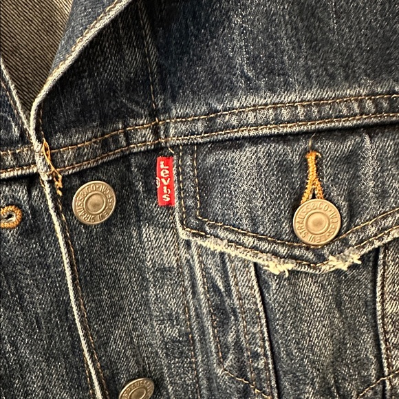 Levi's Denim Jacket - Picture 4 of 4